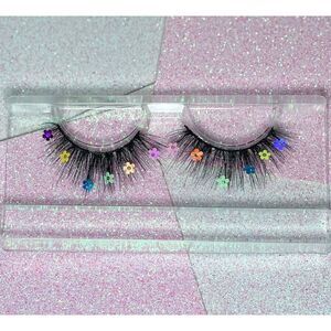 𝅺spring time floral Eyelashes